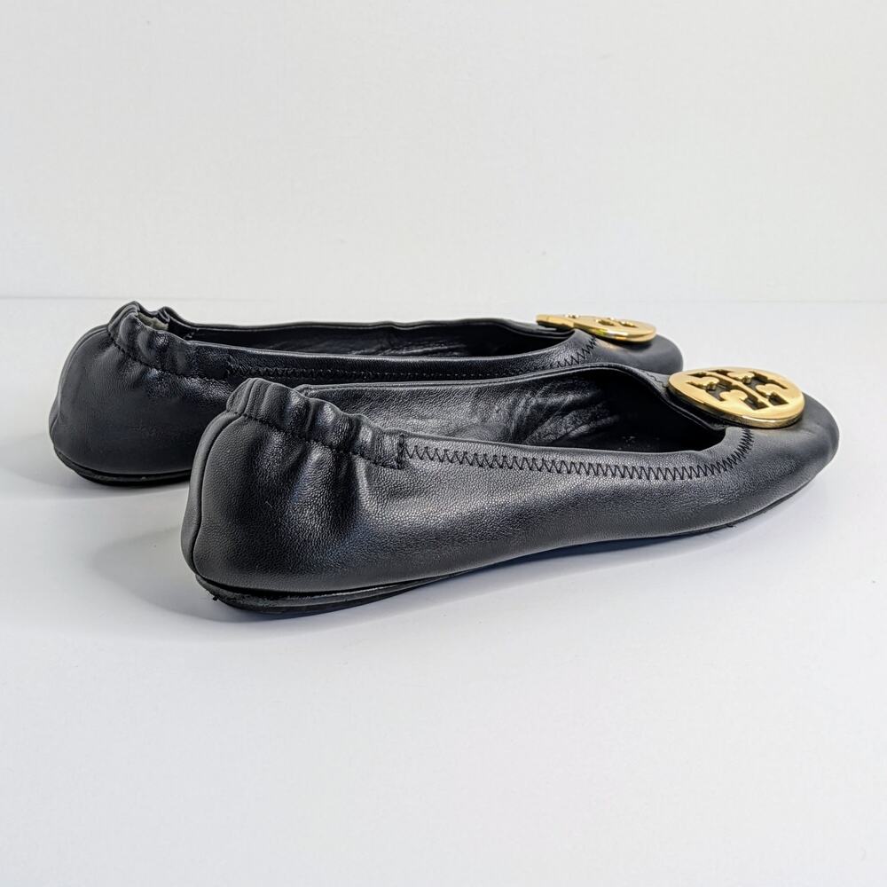 Tory Burch Minnie Travel Flats 8 Black Leather Gold Logo Ballet Designer GUC - Picture 13 of 14
